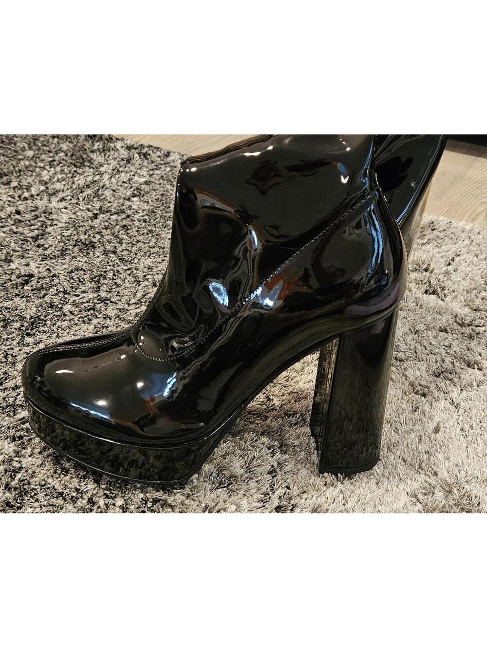 Madden Girl Orin Black Patent Leather Over The Knee Boots Size 10 - Picture 6 of 8